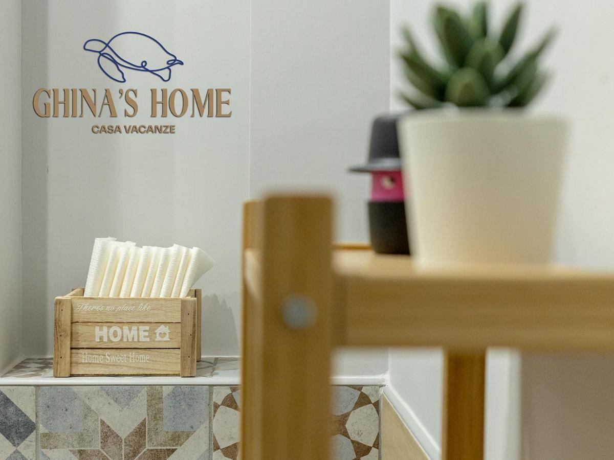 Ghina'S Home Napels Buitenkant foto